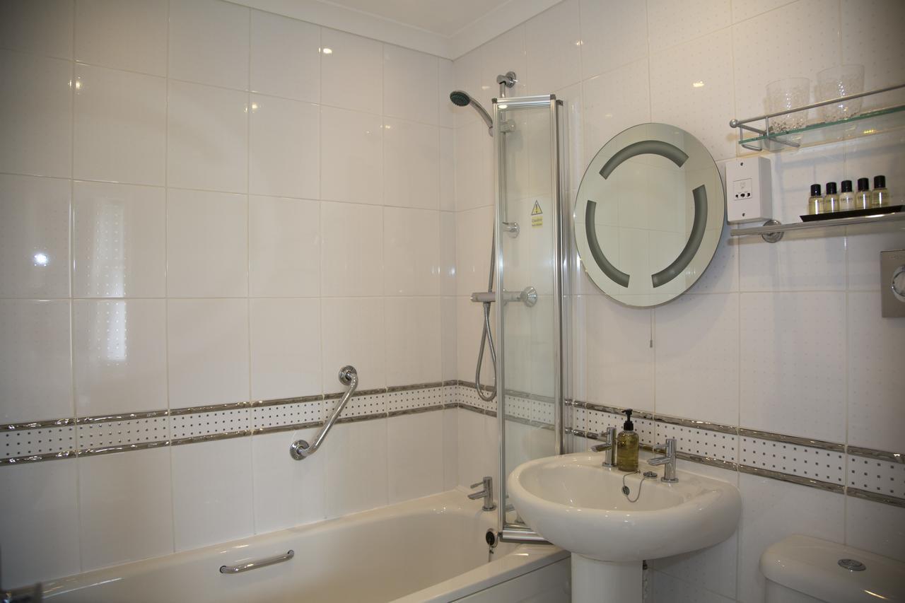 Carlton Court Bed and Breakfast Torquay Buitenkant foto