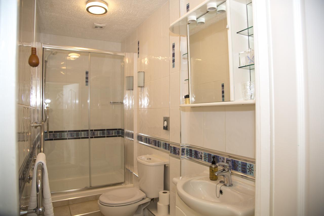 Carlton Court Bed and Breakfast Torquay Buitenkant foto